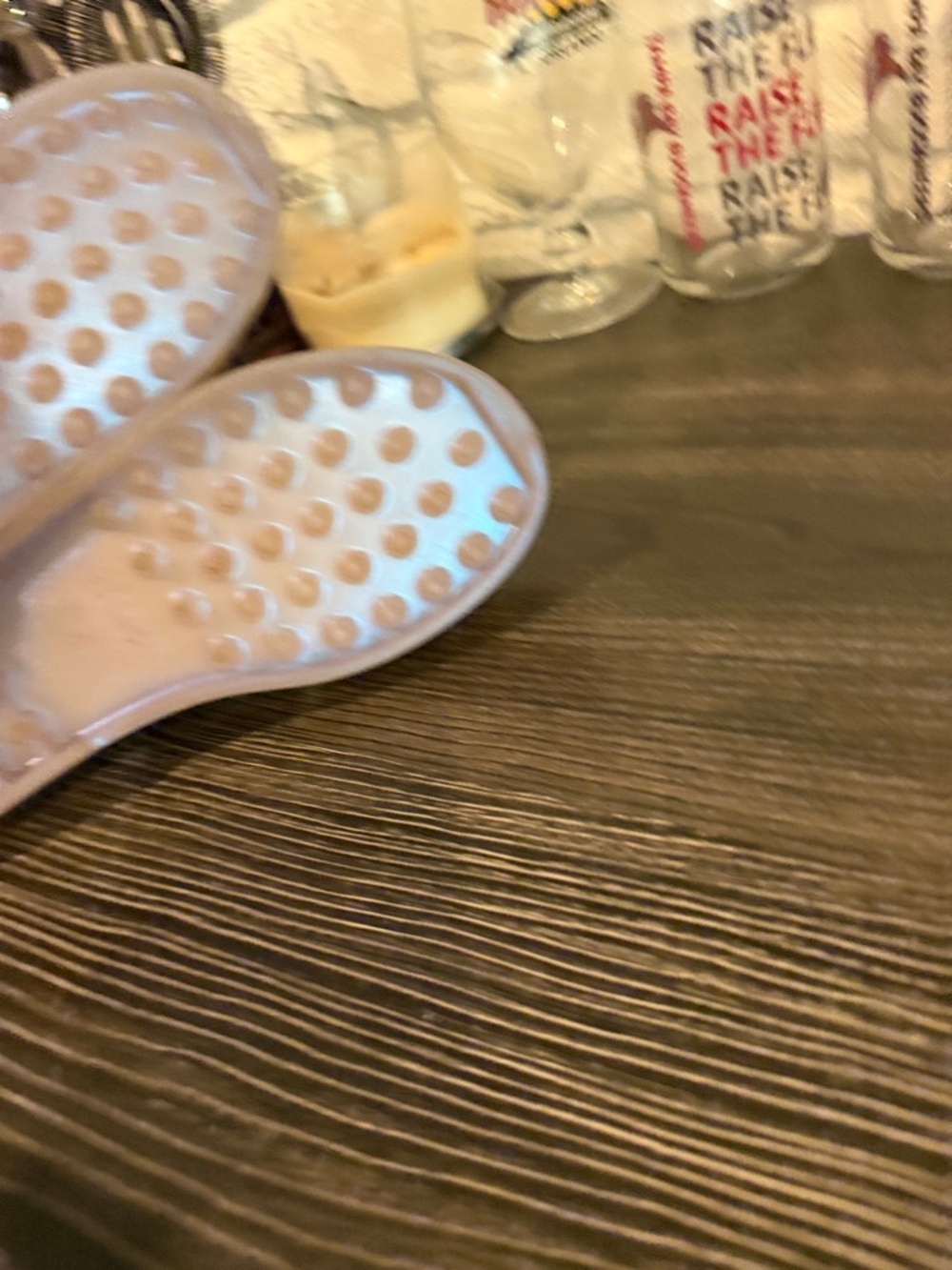 Mini Melissa Pearlescent Pink Jelly Sandals (Girls) - Picture 5 of 7